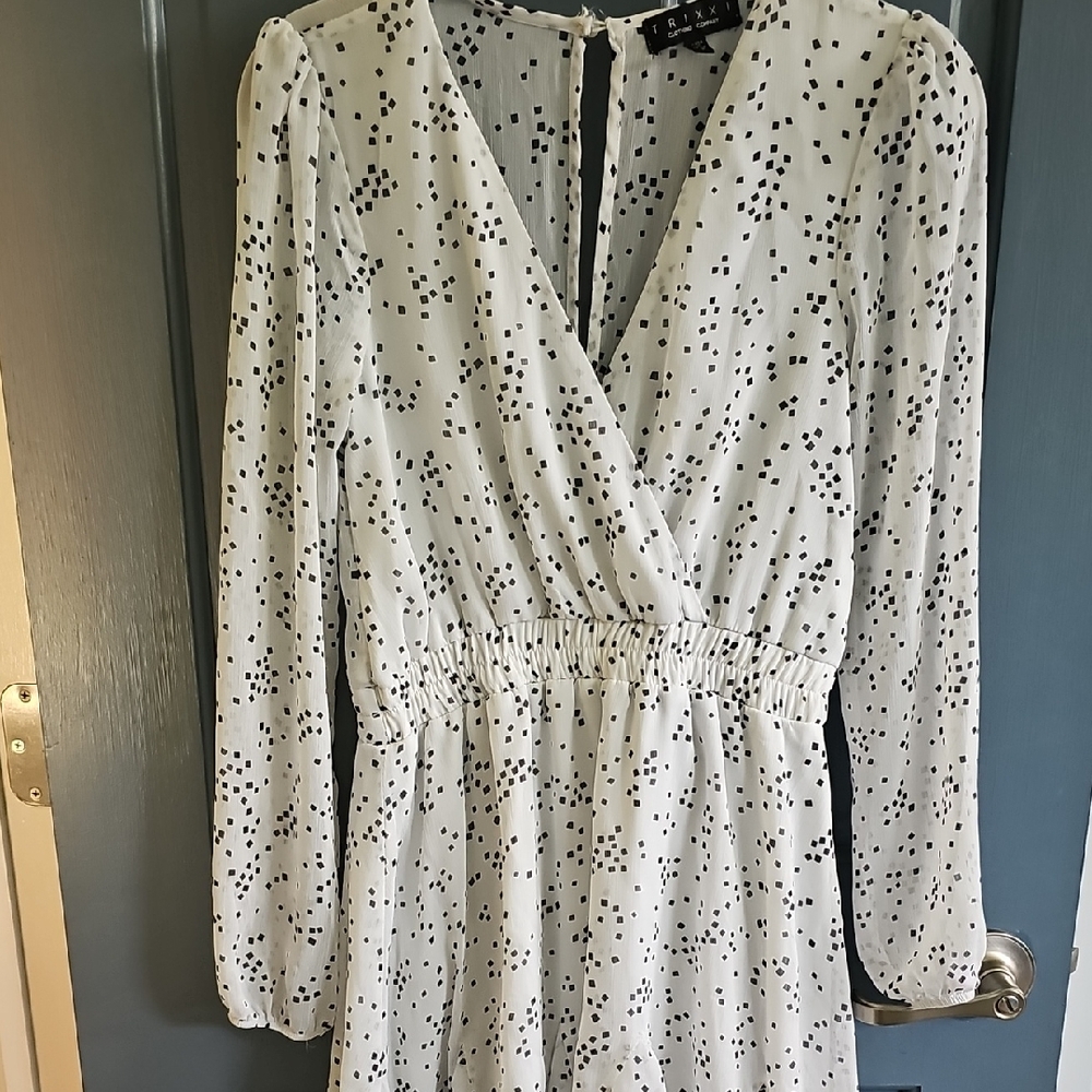 Trixxi White Black Patterned Long Sleeve Dress Summer Women Small Junior